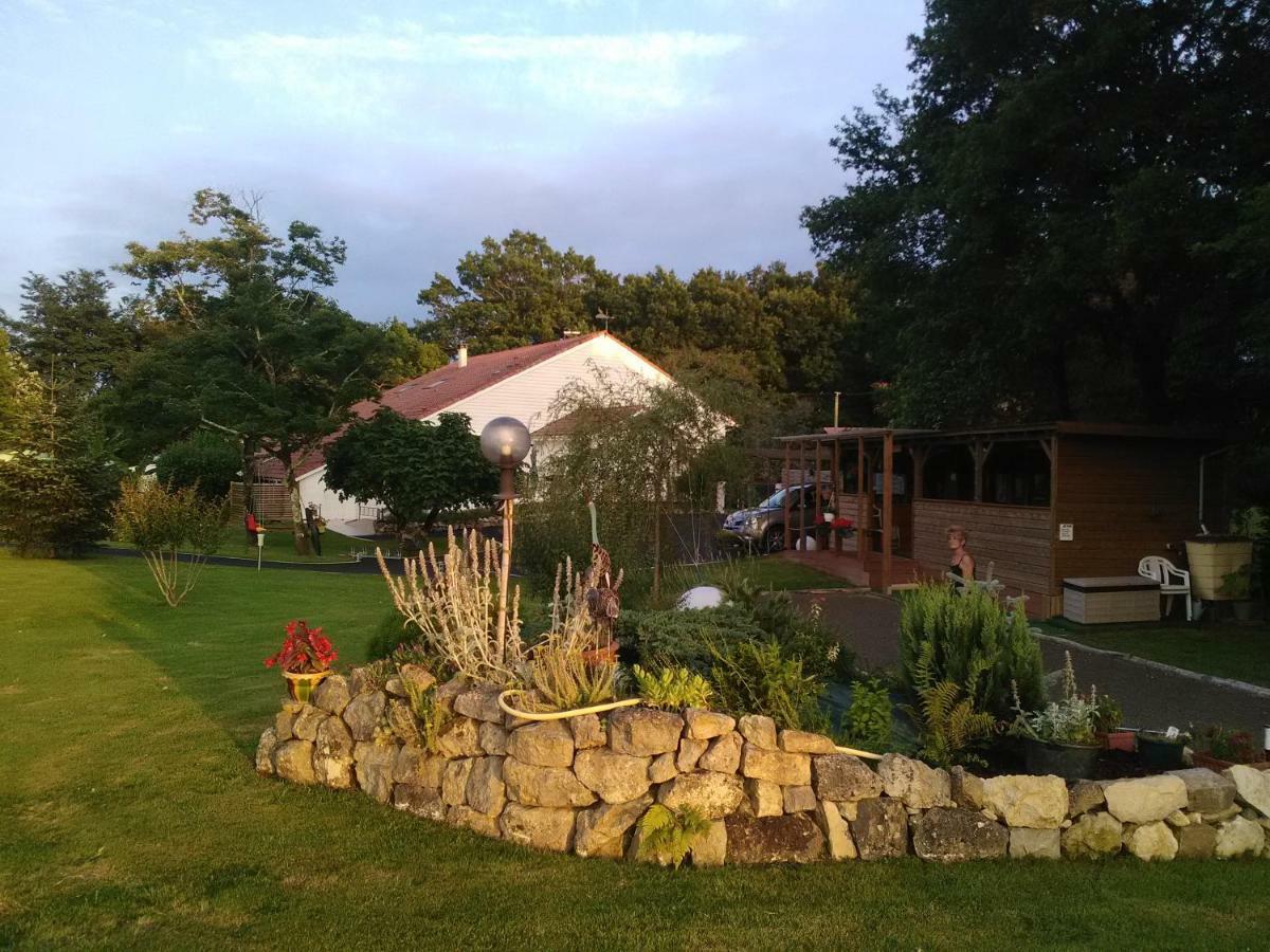 Au Petit Pedegouaty Bed & Breakfast Heugas Eksteriør bilde